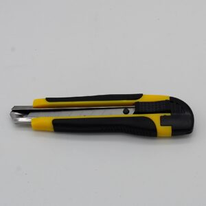 SKALPEL 18mm PROFI-GUMIRAN KV